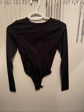 Black Long Sleeve Open Back Bodysuit